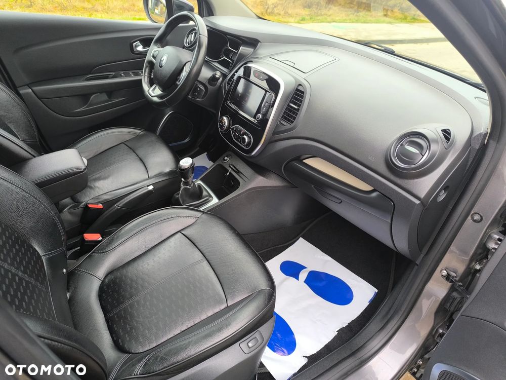 Renault Captur 1.2 Energy TCe Limited - 25