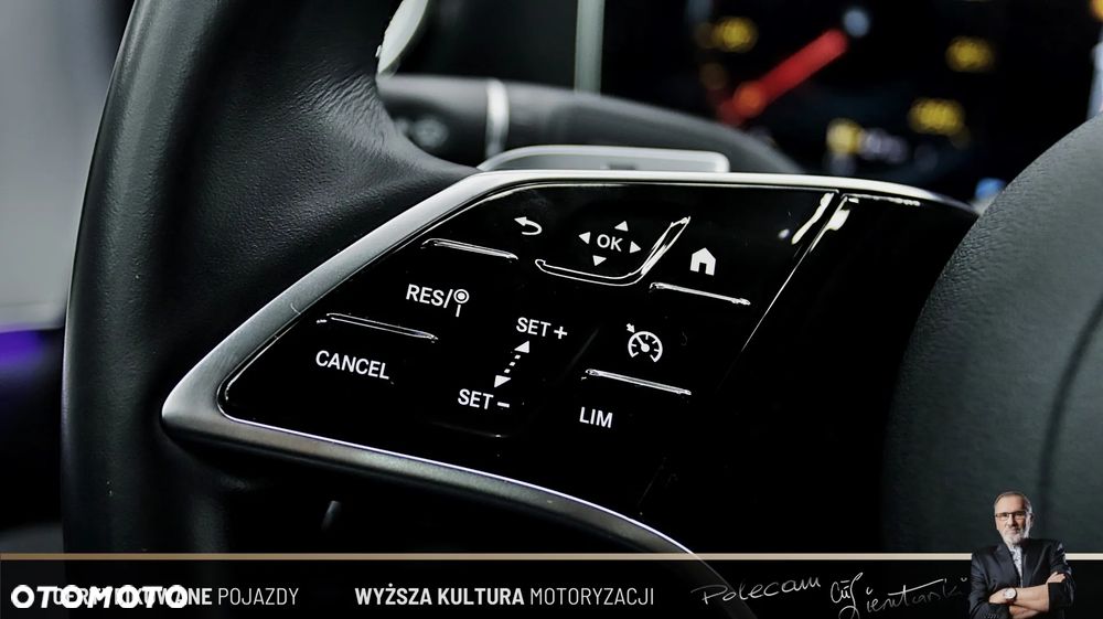 Mercedes-Benz Klasa E 220 d - 18