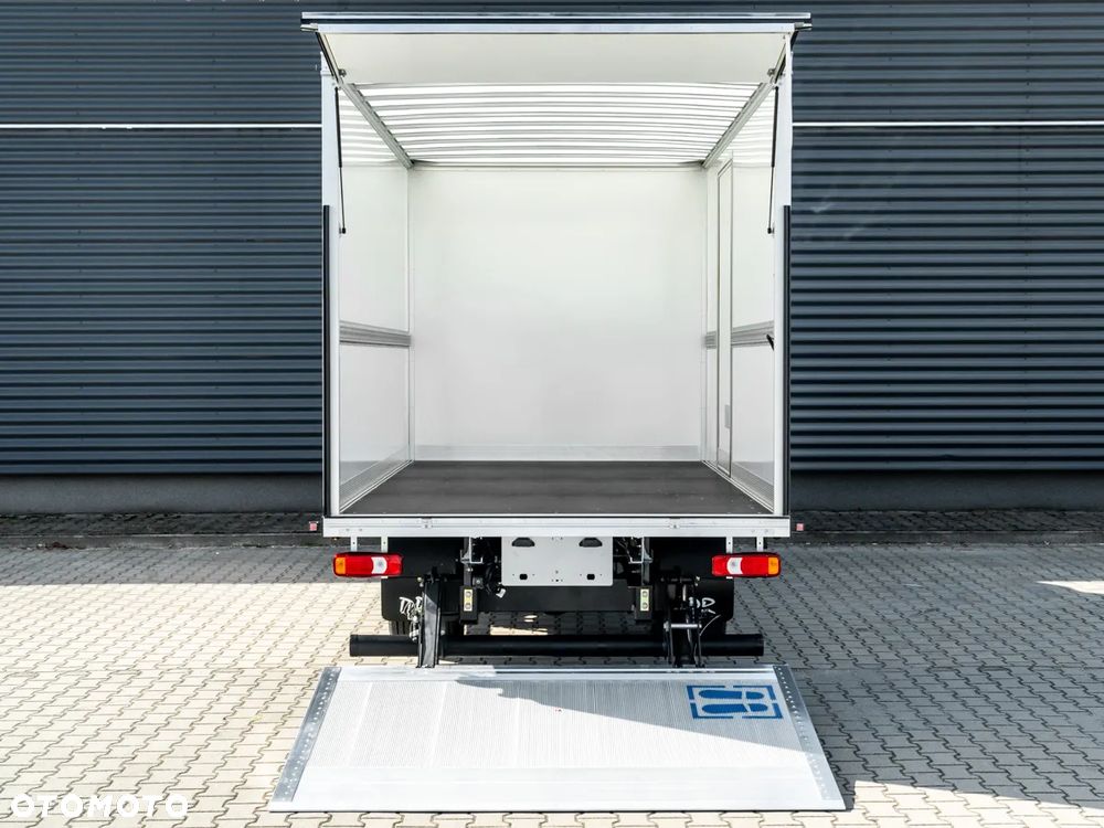 Iveco Daily 50C18HA8Z kontener z windą 1000 kg - 13