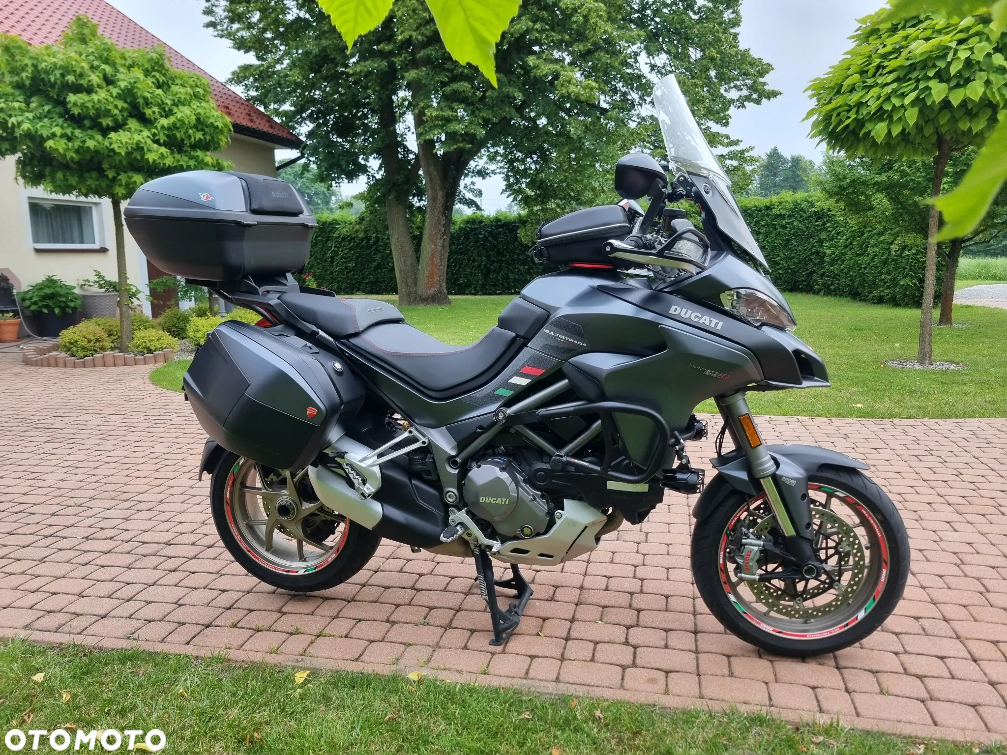 Ducati Multistrada - 2