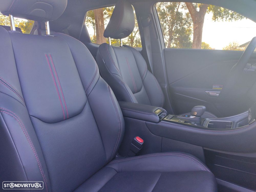 Lexus LBX Elegant - 21