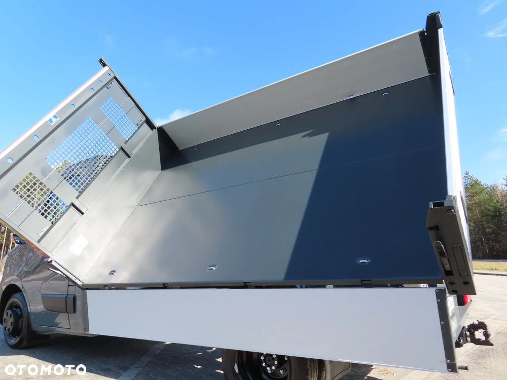 Iveco DAILY 35C16 163 KM Wywrotka Kiper Wywrot x 3 Strony 3211 mm Długi Renomowanej Firmy SCATTOLINI HAK 3500 Kg 53 Tys Km Przeb. Stan Auta NOWY POLECAM - 22