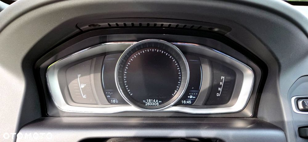 Volvo XC 60 D4 AWD Summum - 3