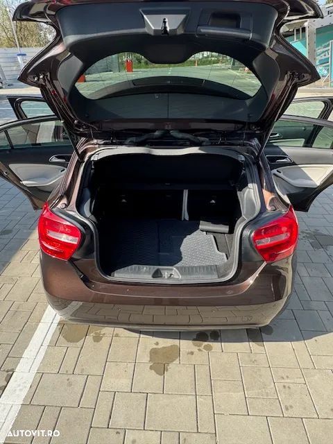 Mercedes-Benz A 200 CDI 4MATIC Aut. - 15