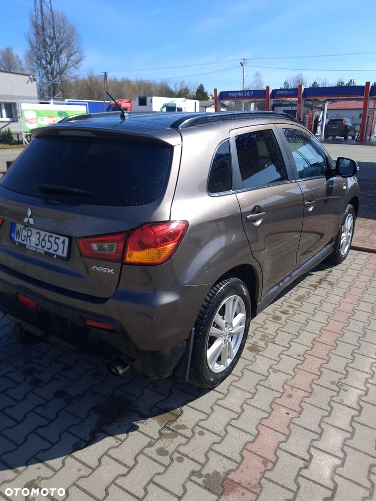 Mitsubishi ASX - 6