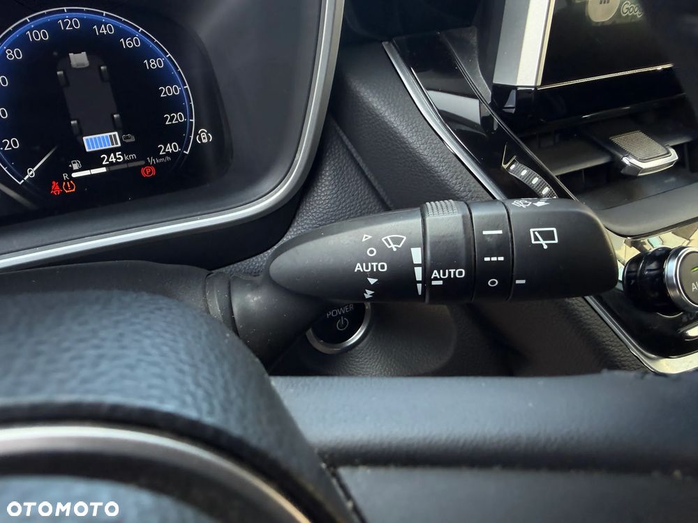 Toyota Corolla Cross 2.0 Hybrid Comfort - 26
