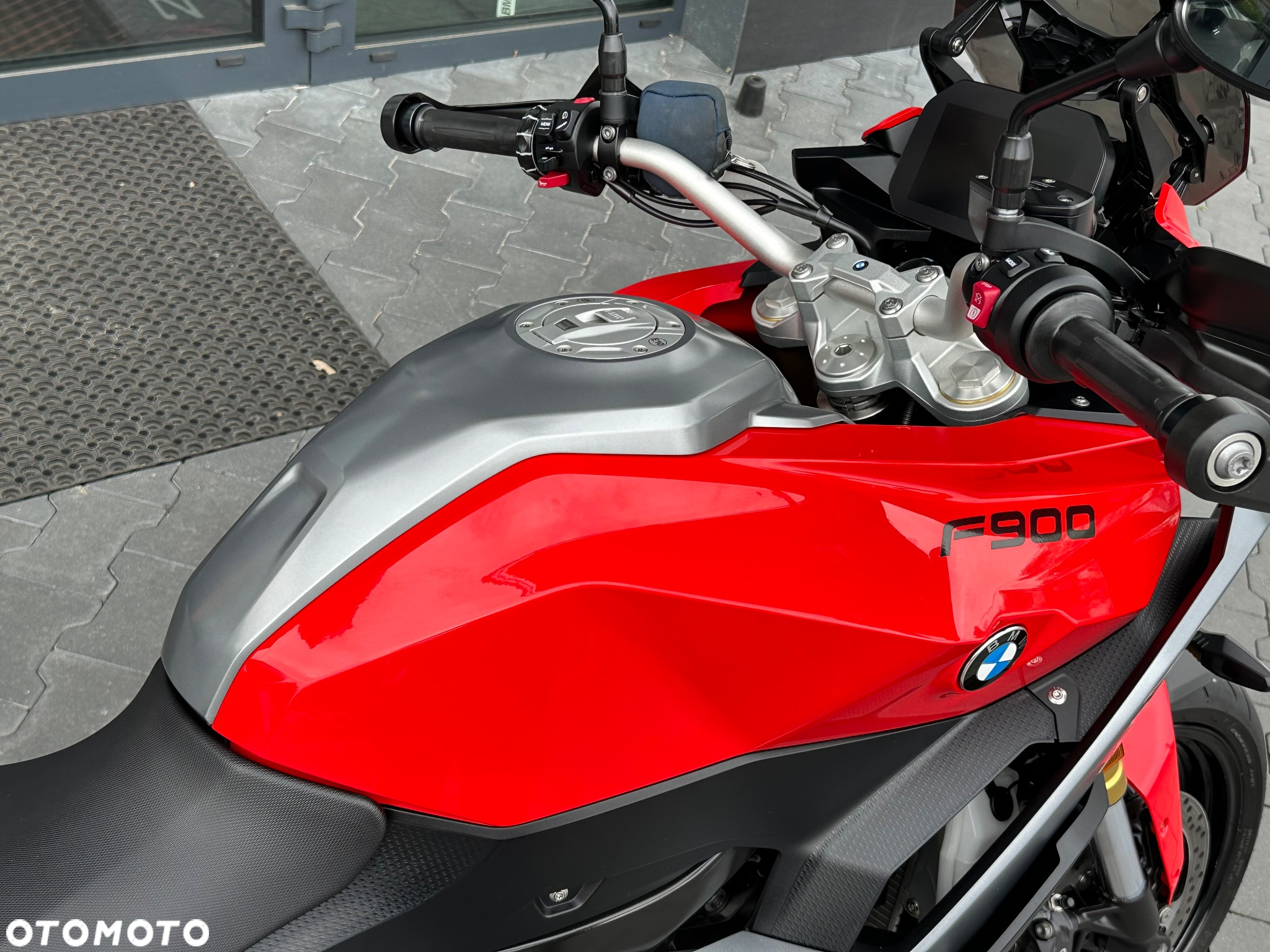 BMW XR - 14