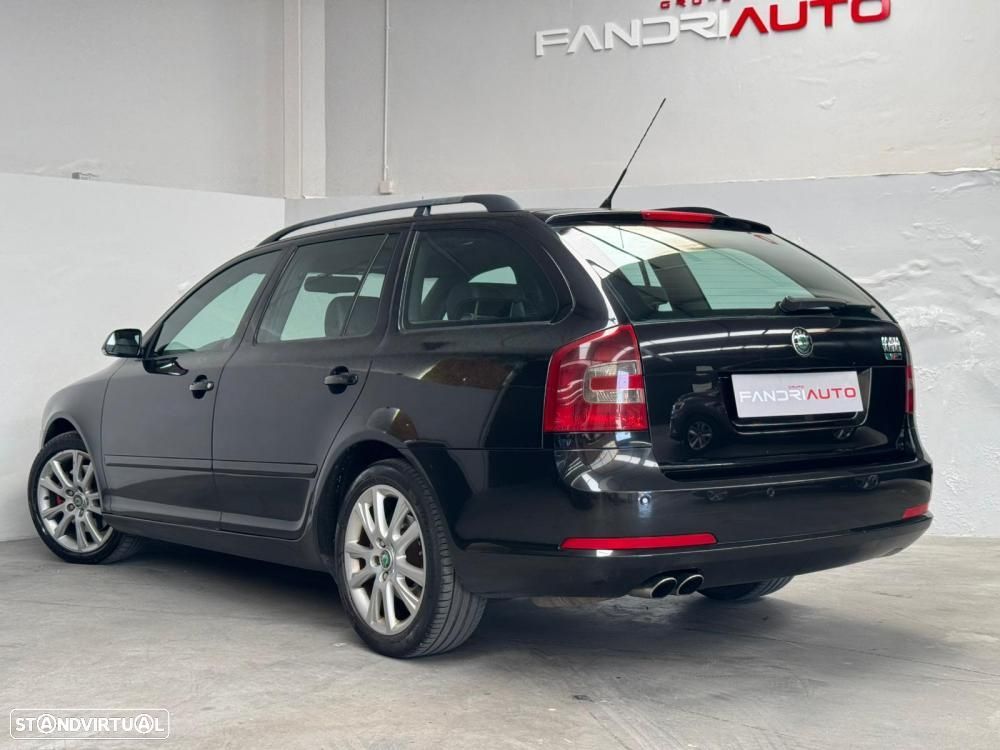 Skoda Octavia 2.0 TDI RS - 11