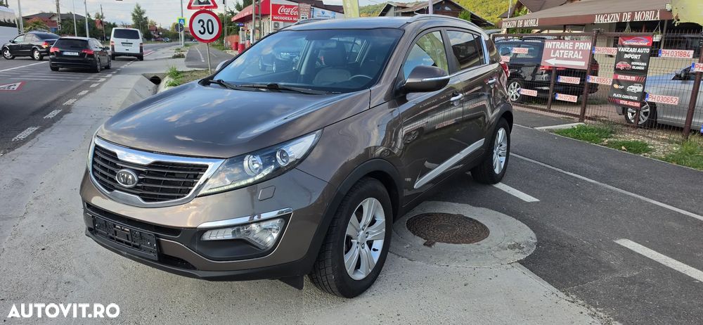 Kia Sportage 1.6 GDI 2WD Attract - 2