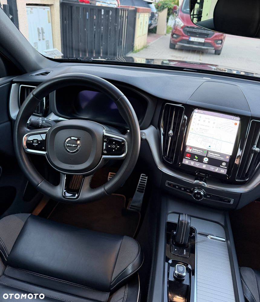 Volvo XC 60 B4 B R-Design - 30