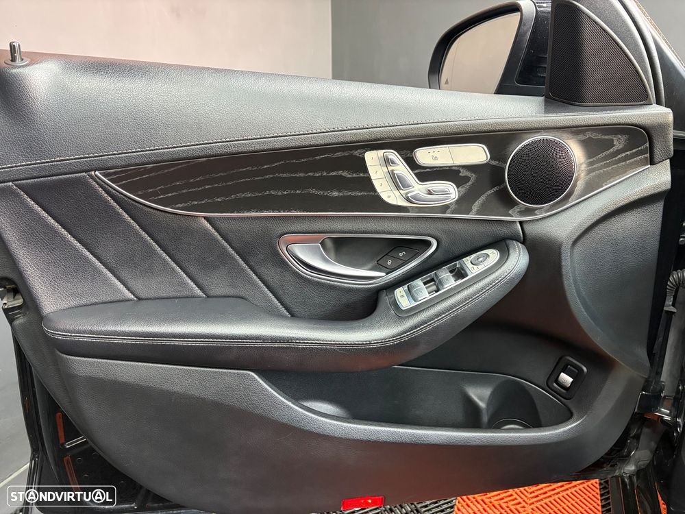 Mercedes-Benz C 220 d Station 9G-TRONIC AMG Line - 35