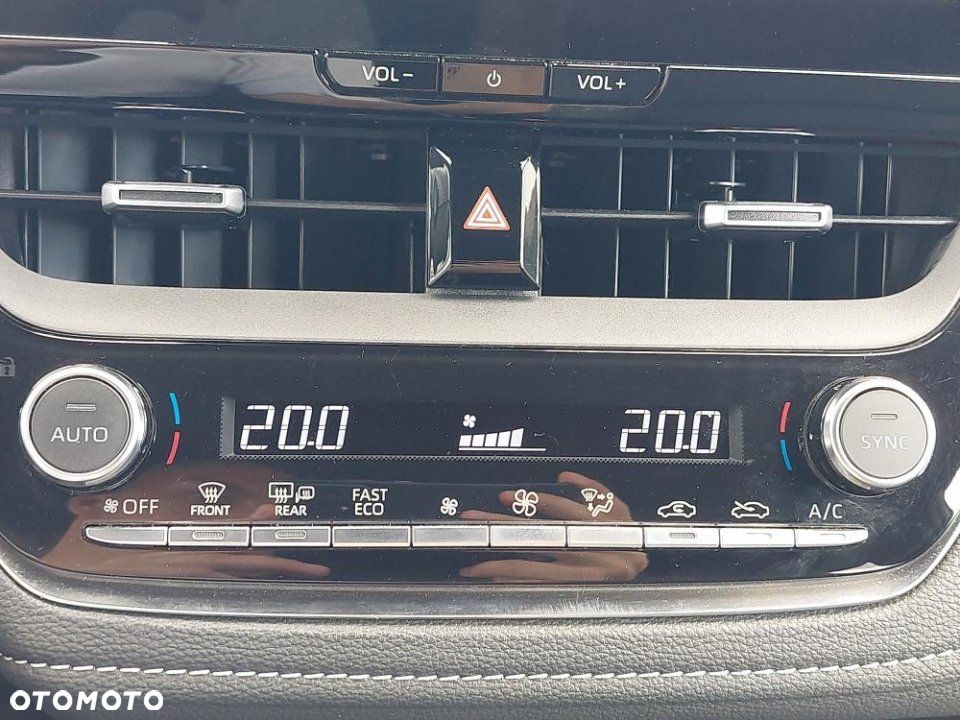 Toyota Corolla - 25