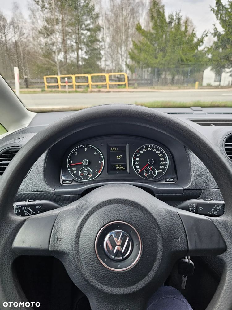 Volkswagen Caddy - 15