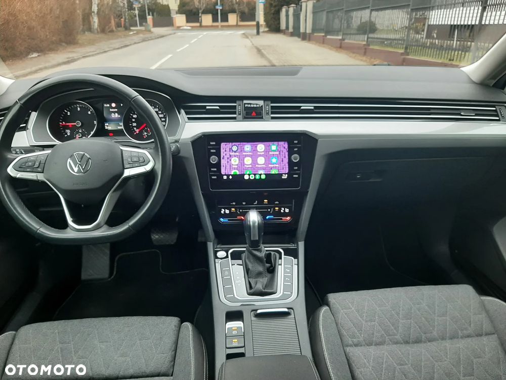 Volkswagen Passat Variant 2.0 TDI SCR DSG Business - 11