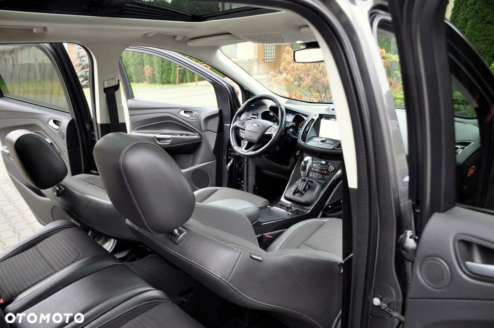 Ford Kuga - 22