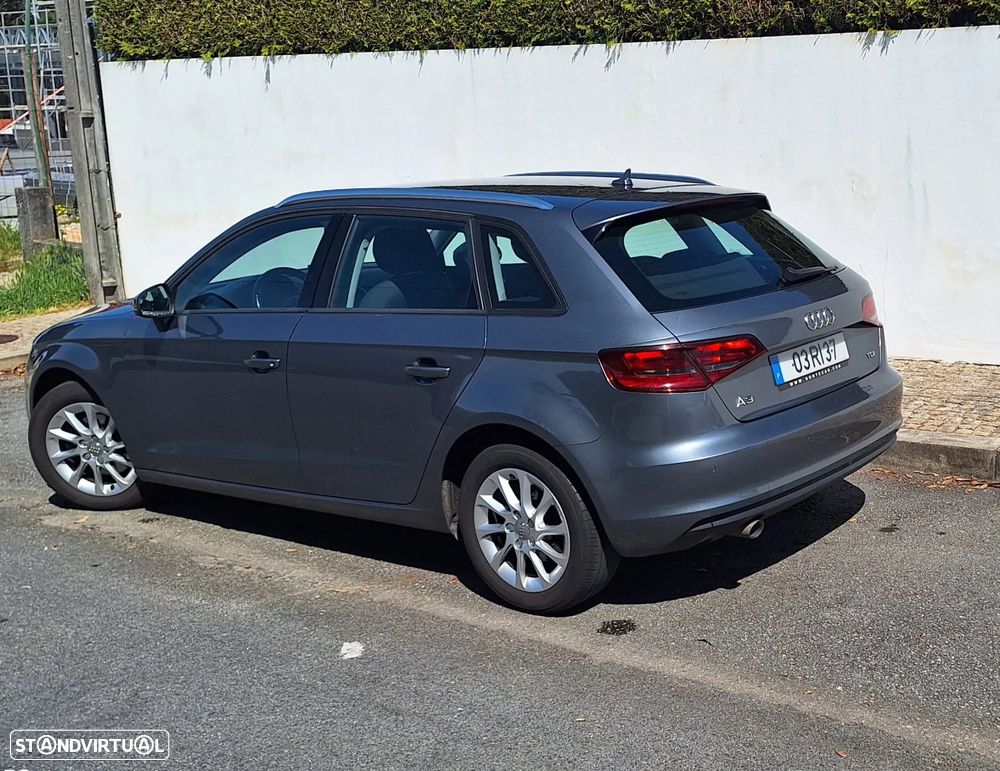 Audi A3 Sportback 1.6 TDI Attraction - 8