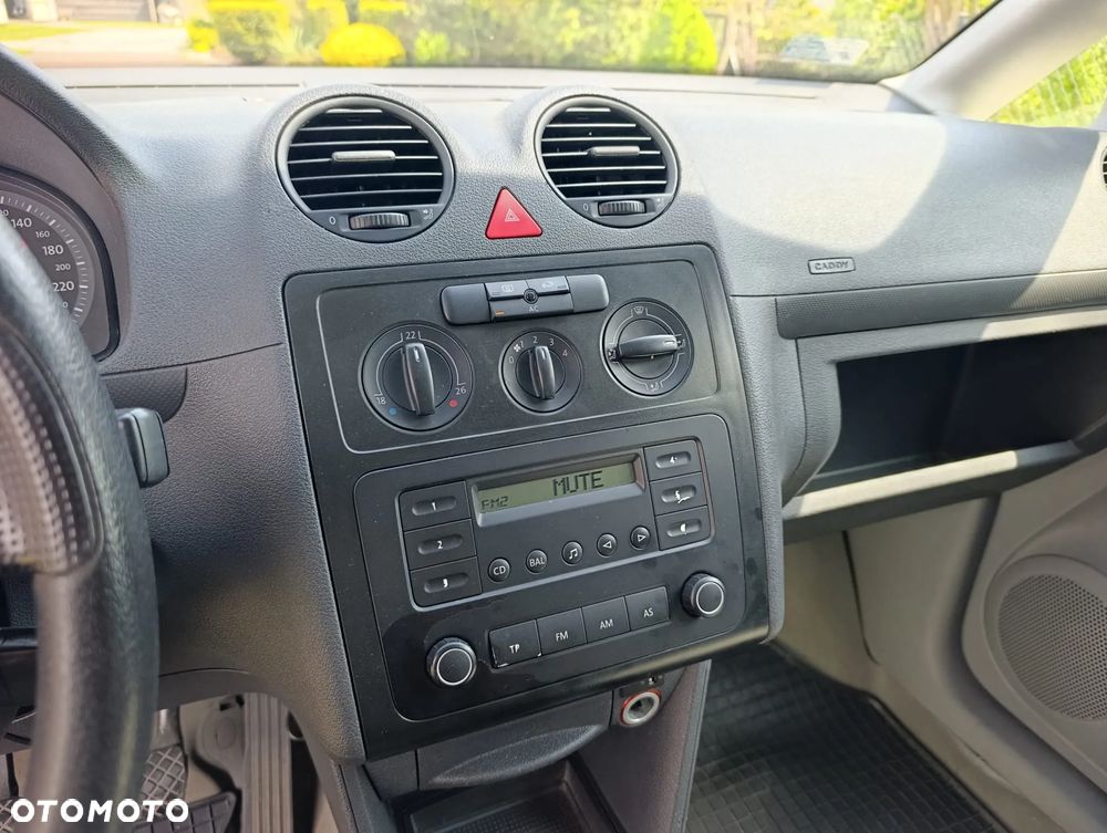 Volkswagen Caddy - 14