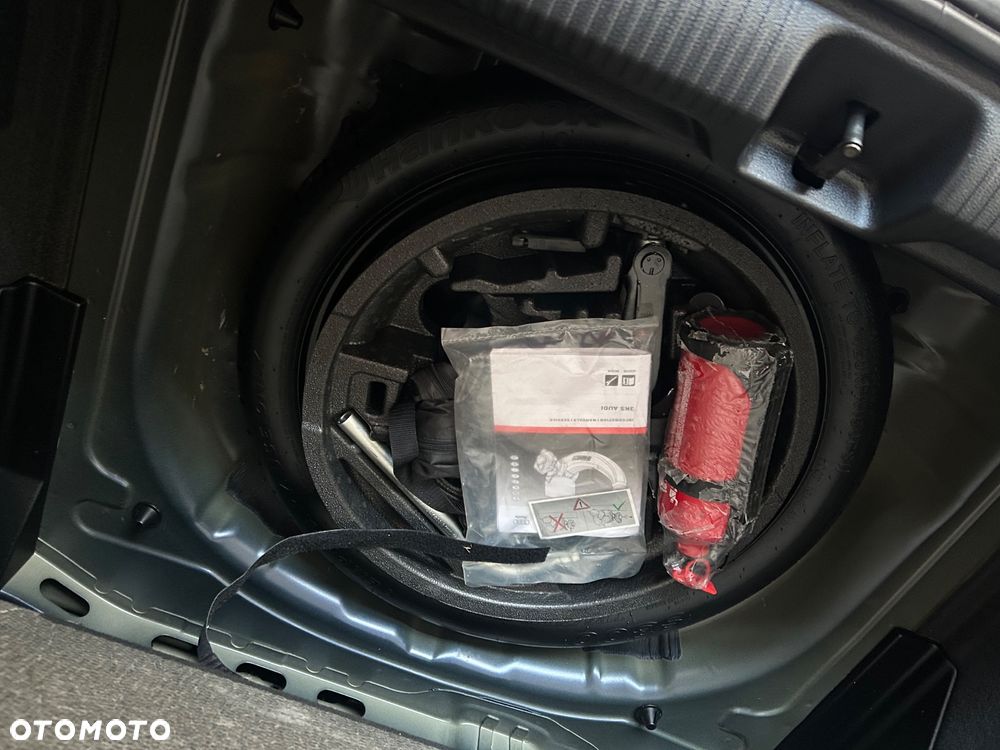 Audi Q2 30 TDI S line - 26