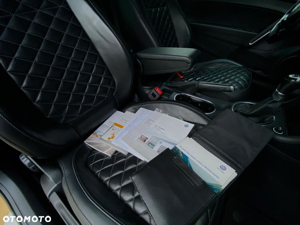 Volkswagen Beetle 1.2 TSI Exclusive Design - 22