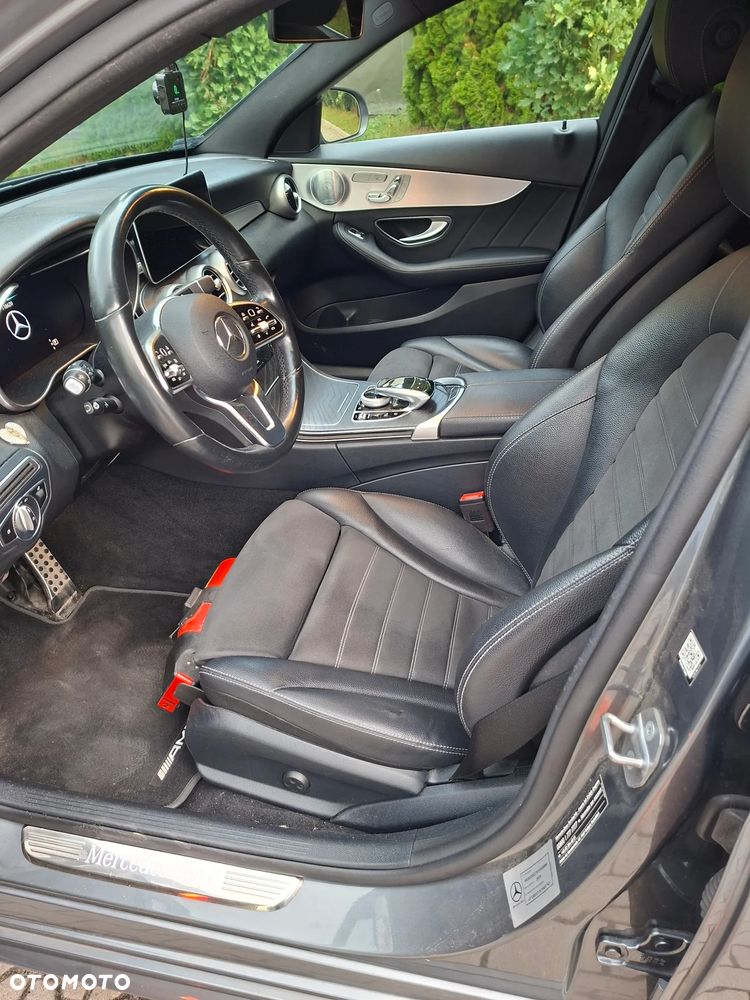 Mercedes-Benz Klasa C 200 4MATIC 9G-TRONIC - 9