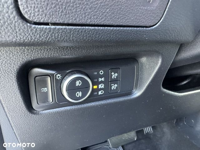 Ford Ranger - 28