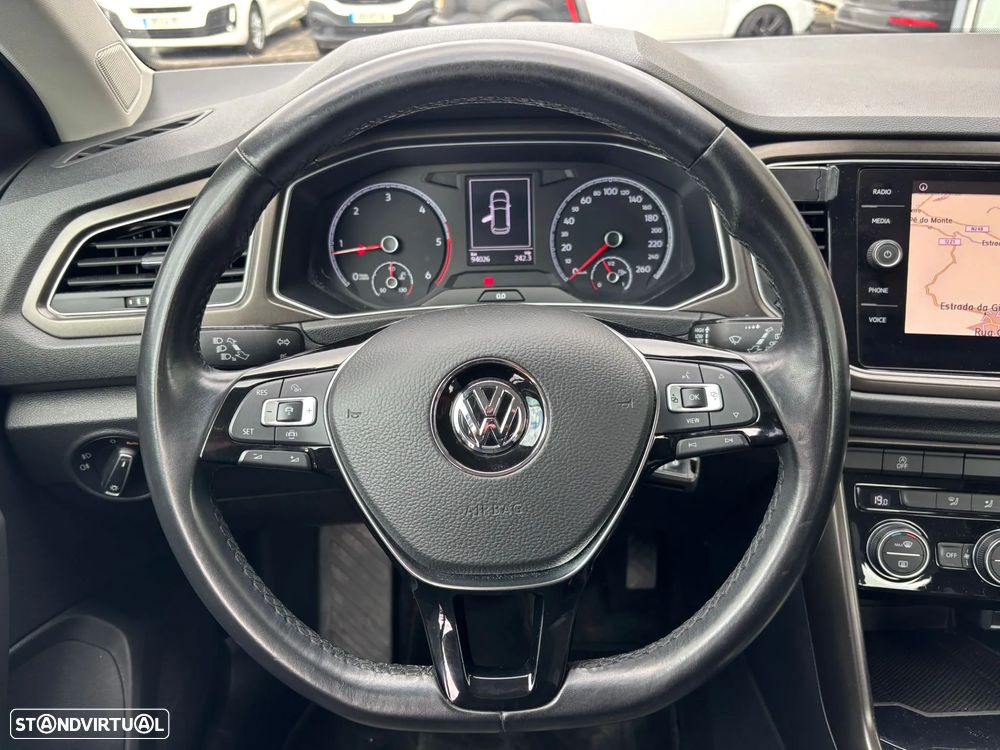 VW T-Roc 1.6 TDI Sport - 17