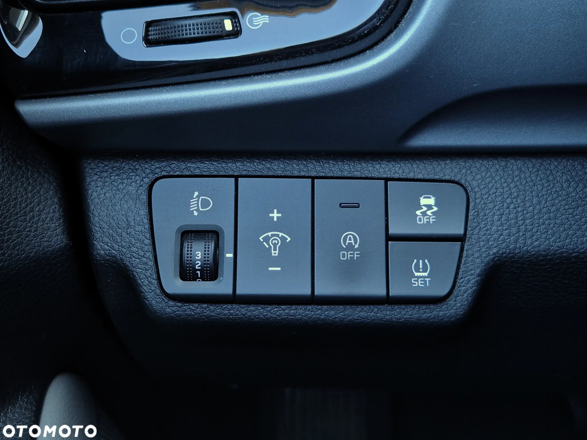 Kia Stonic 1.0 T-GDI L DCT - 23