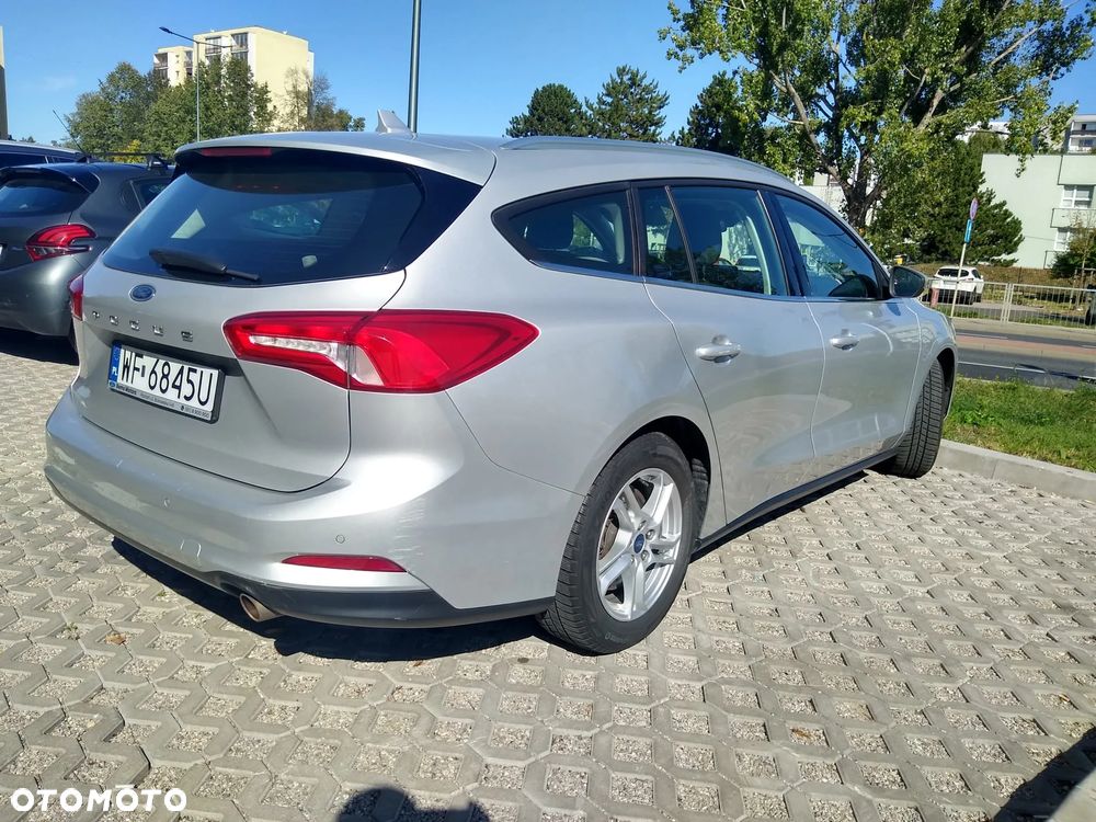 Ford Focus 1.0 EcoBoost Connected - 3