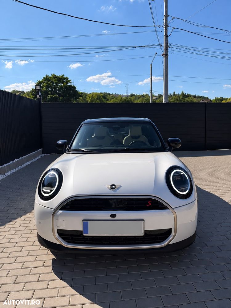 Mini Cooper S Standard - 13