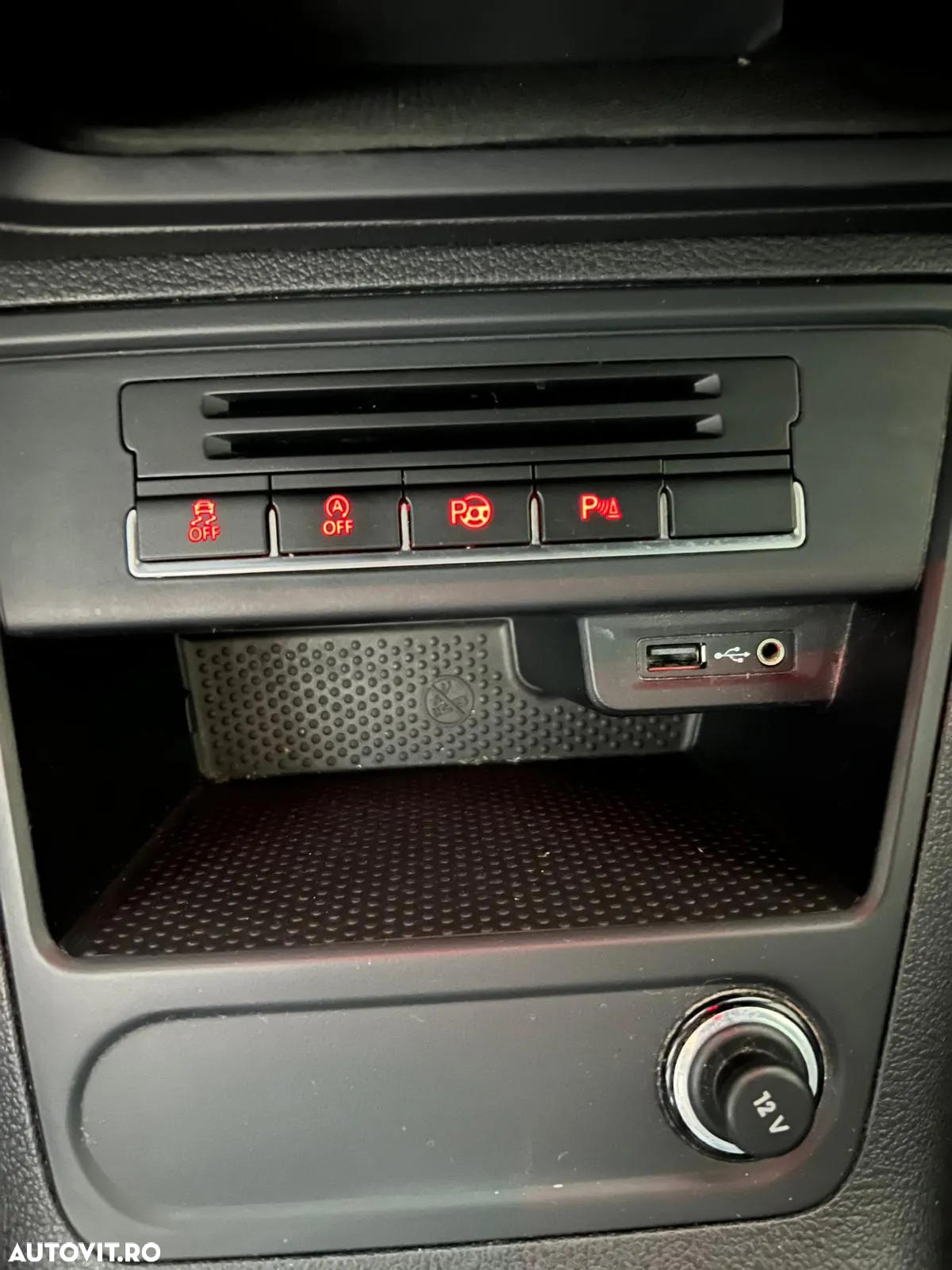 Volkswagen Tiguan 2.0 TDI SCR 4MOTION DSG R-Line - 12