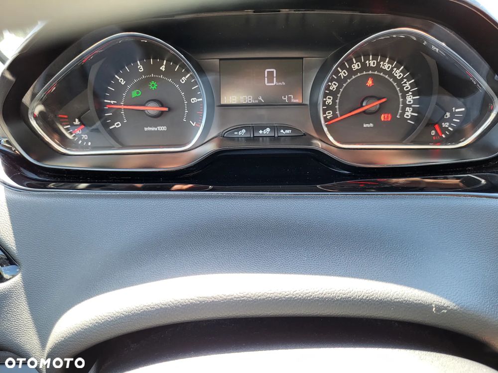 Peugeot 208 1.4 VTi Active - 18