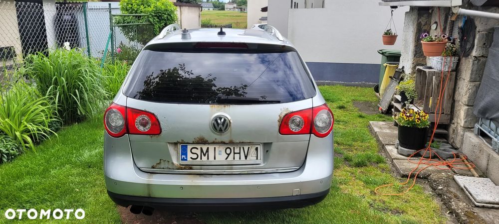 Volkswagen Passat 2.0 TDI DPF Highline DSG - 18