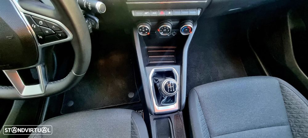 Renault Clio TCe 100 INTENS - 21