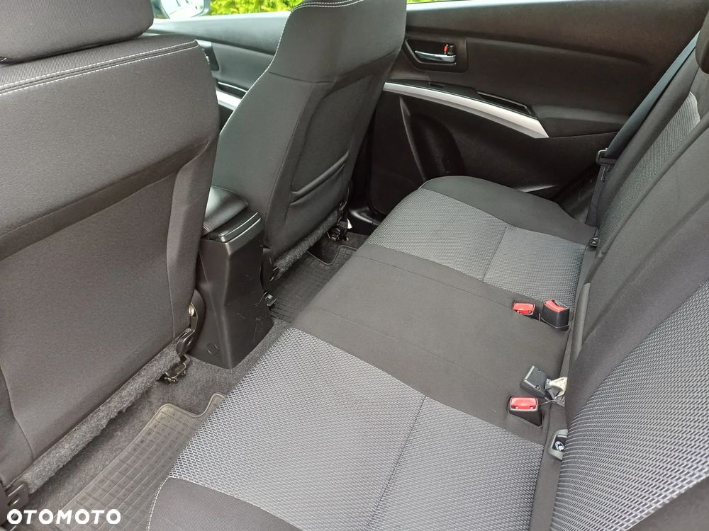Suzuki SX4 S-Cross 1.6 DDiS Comfort - 8