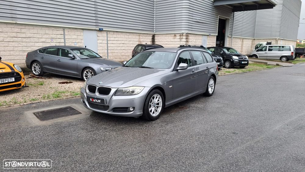 BMW 320 d Touring LifeStyle Auto - 1