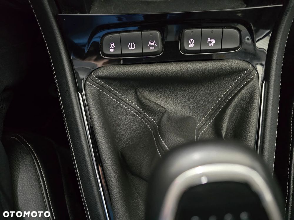 Opel Grandland X 1.5 D Start/Stop Business Elegance - 32