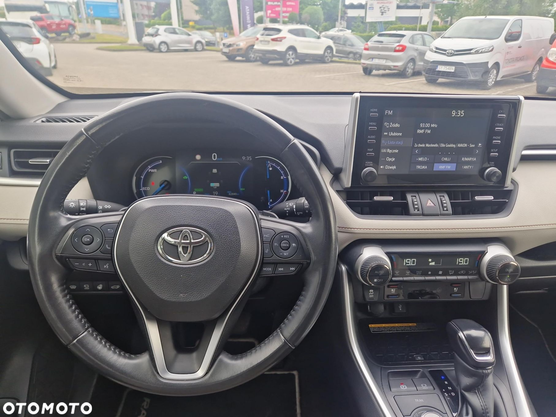 Toyota RAV4 - 7