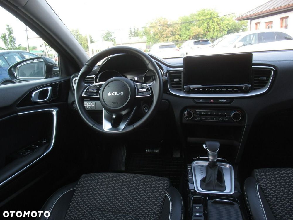 Kia XCeed 1.5 T-GDI L DCT - 11