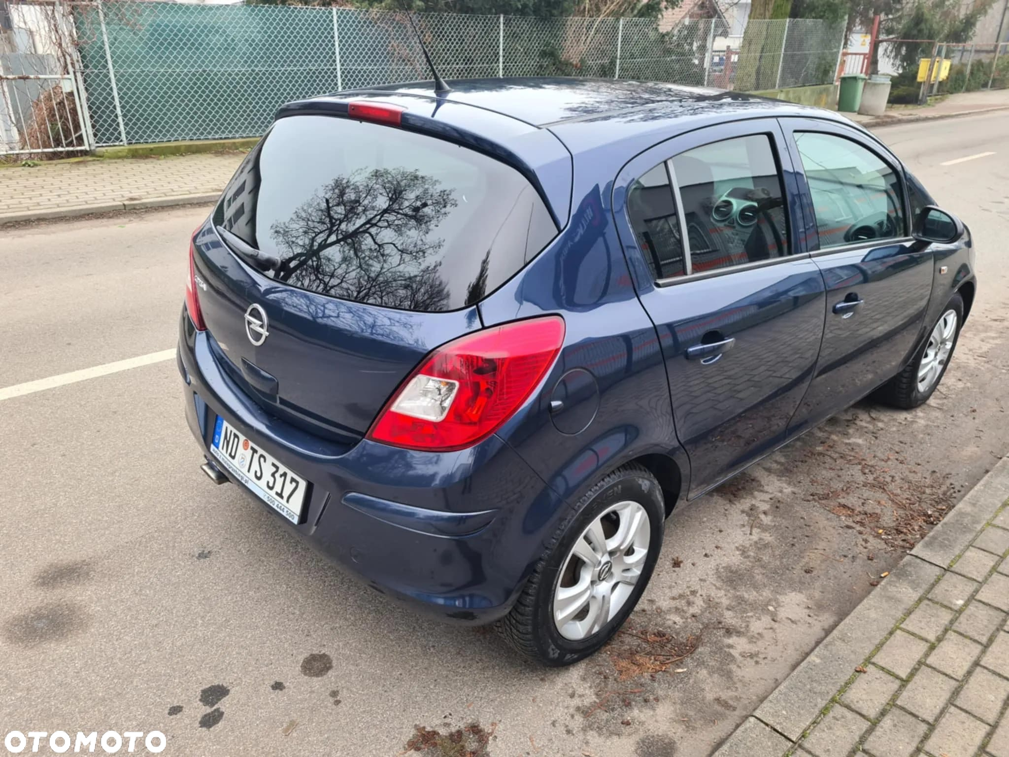 Opel Corsa 1.4 16V Innovation - 5