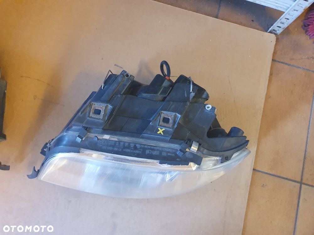 REFLEKTOR L/P AUDI A6 C5 LIFT XENON EUROPA - 4