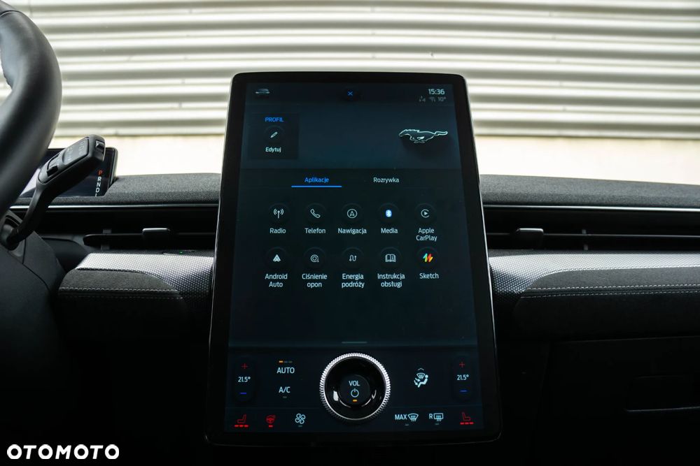 Ford Mustang Mach-E 98kWh AWD GT - 34