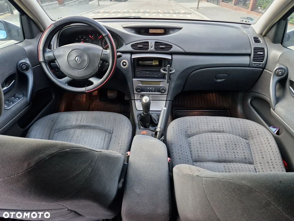 Renault Laguna - 4