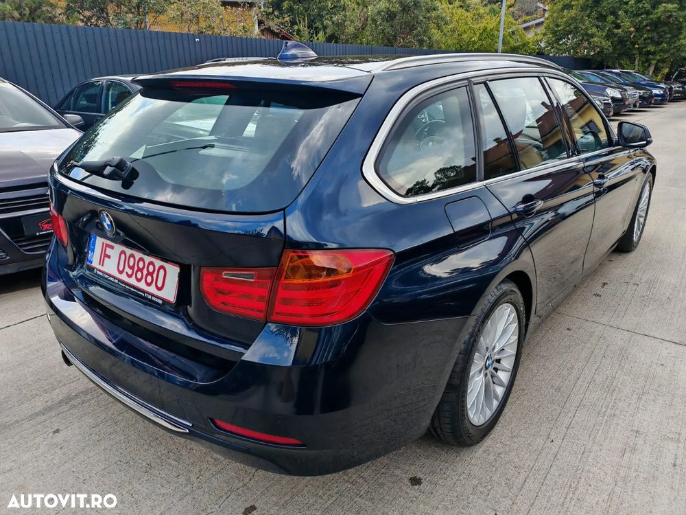 BMW Seria 3 320i Touring Sport-Aut. Luxury Line - 4