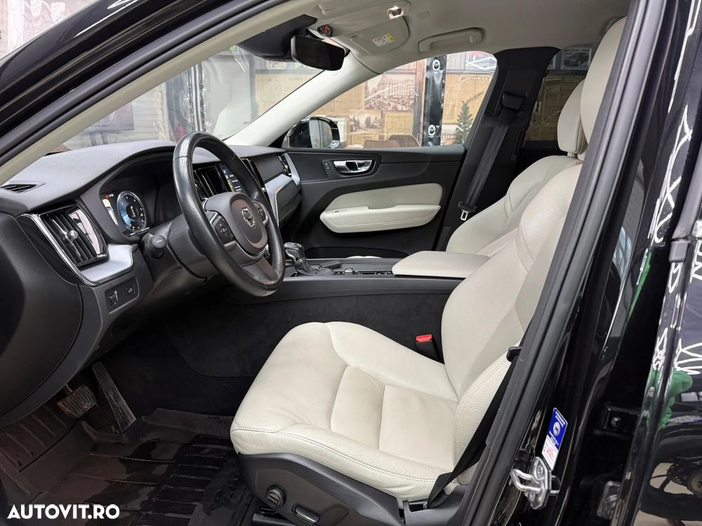Volvo XC 60 D4 Momentum - 20