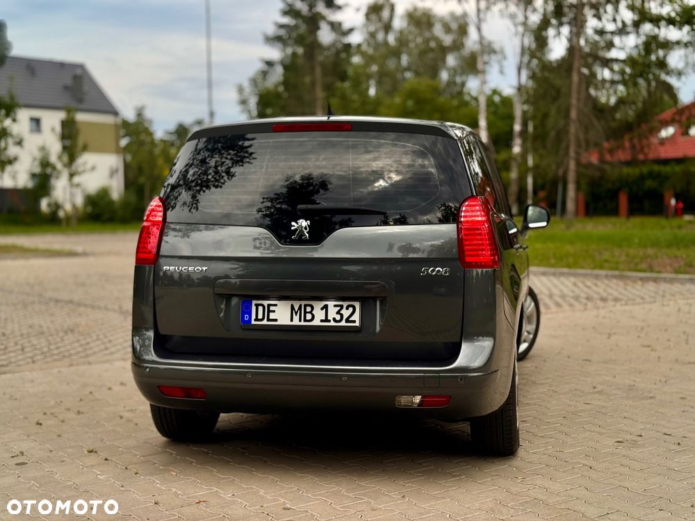 Peugeot 5008 HDI FAP 115 Family - 19