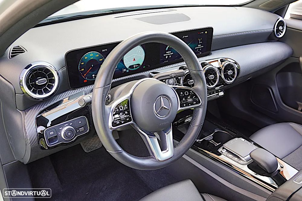 Mercedes-Benz A 250 e Style Plus - 27
