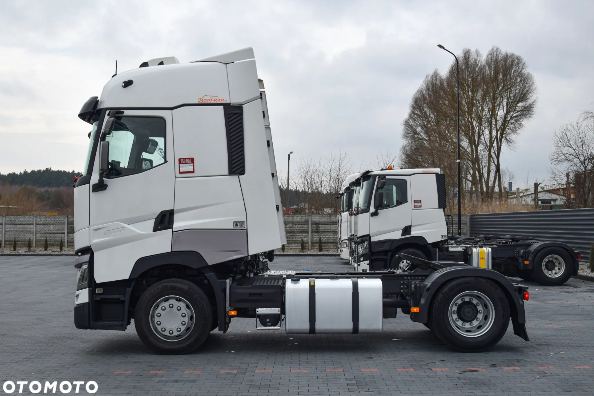 Renault T520 COMFORT / KLIMATYZACJA POSTOJOWA / ACC / LEDY / XENON / 2 ZBIORNIKI / NISKI PRZEBIEG / SERWISOWANY / SPROWADZONY - 8