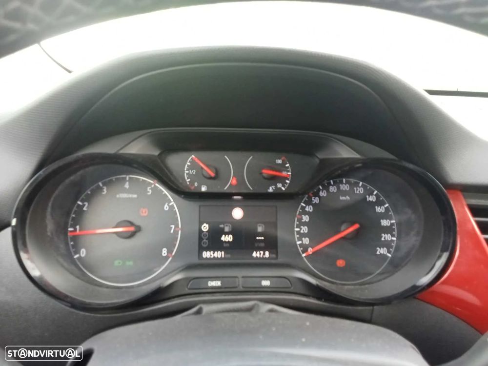 Opel Crossland 1.2 T GS Line - 18