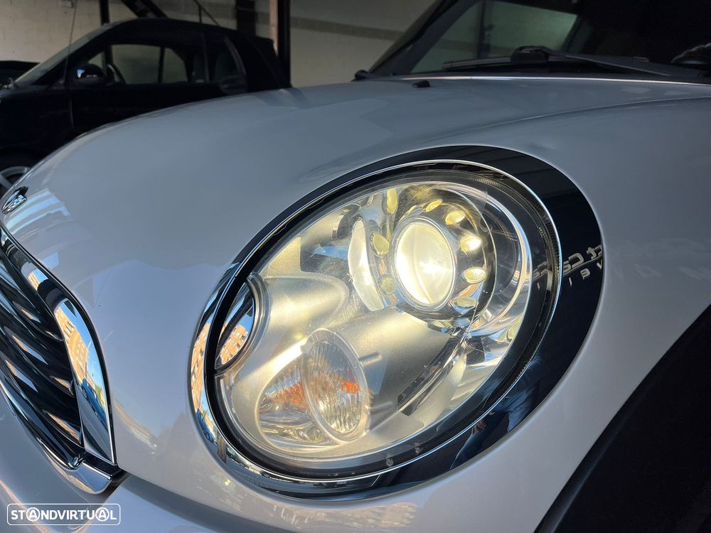 MINI Clubman Cooper D - 36