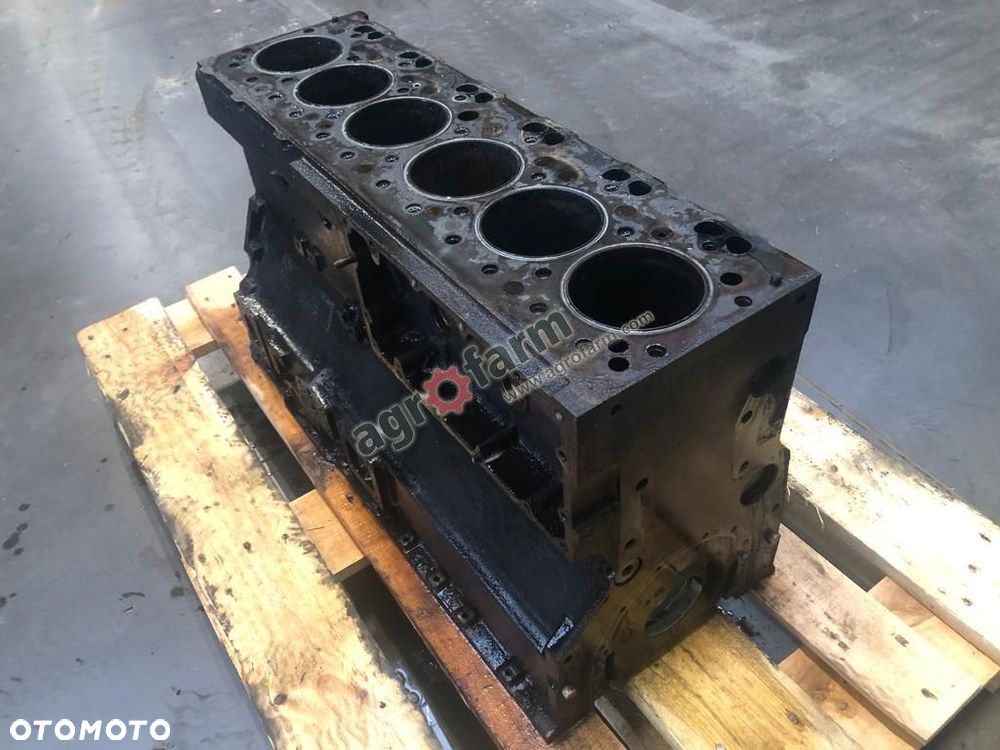 Blok silnika Massey Ferguson  6290, 6280, 6260 - 4